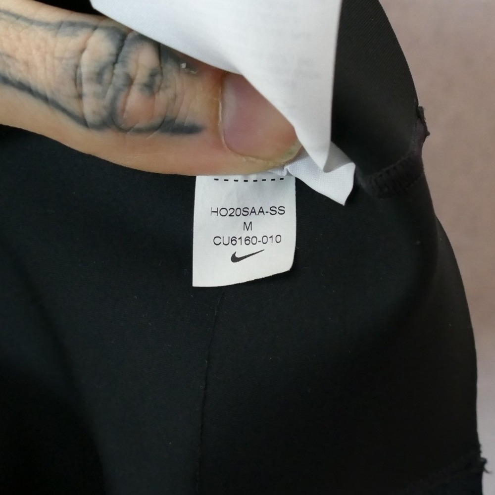 $150 Nike Women's Size M Black High-Waisted 7/8 Training‎ Mesh Tights CU6160-010 - Picture 8 of 9